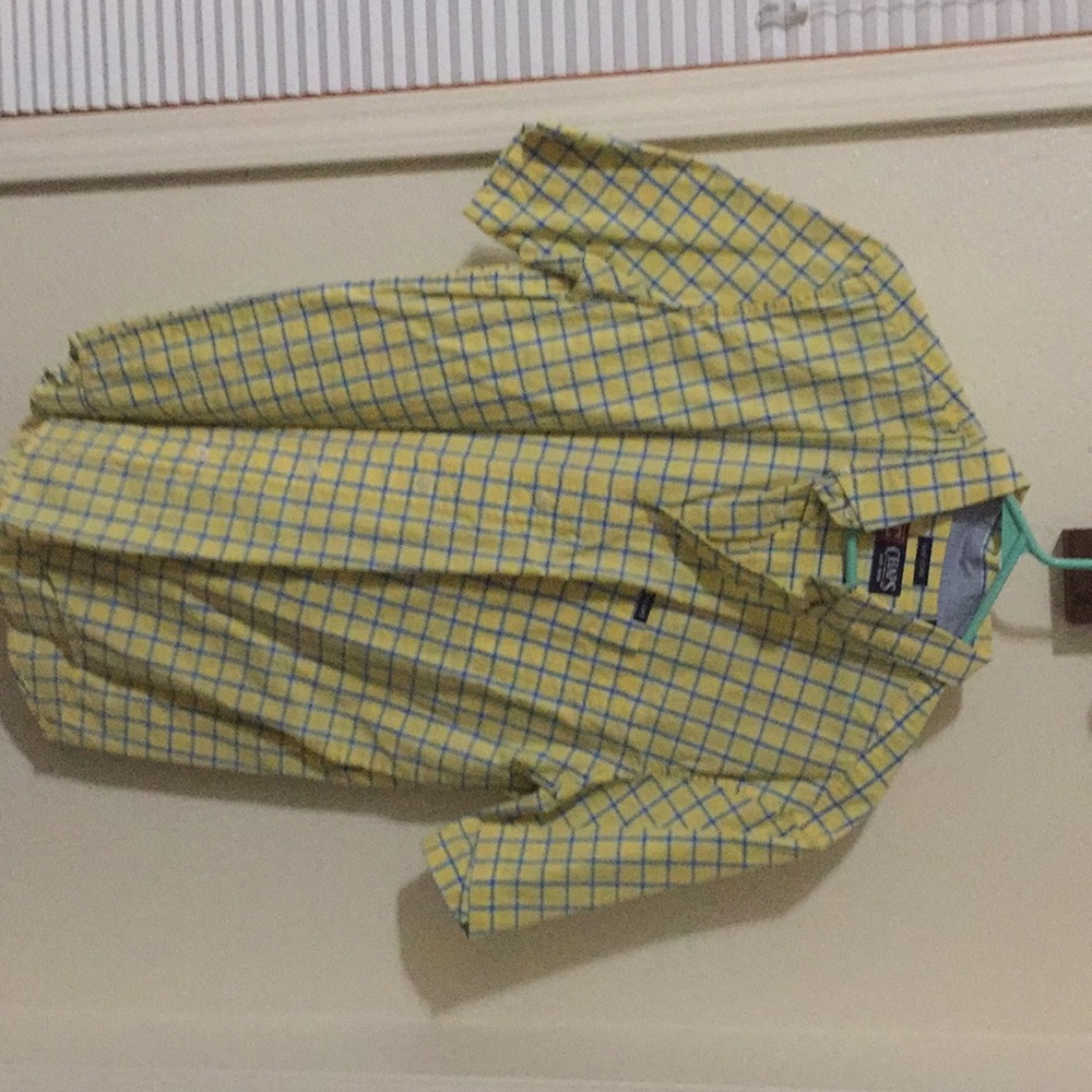 Great condition button up short sleeve
